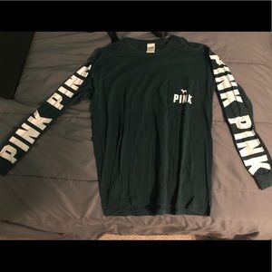 Dark green long sleeve shirt from pink